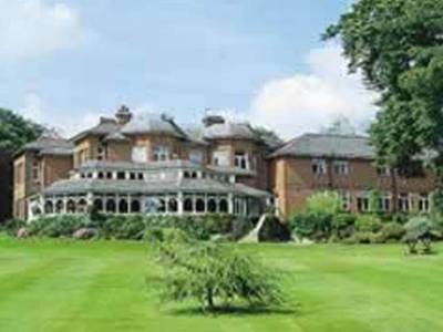 Macdonald Kilhey Court