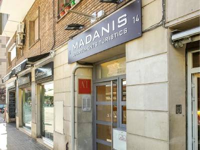 Apartamentos Turisticos Madanis