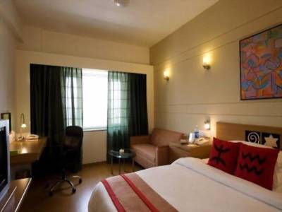 Lemon Tree Hotel Hinjawadi Pune