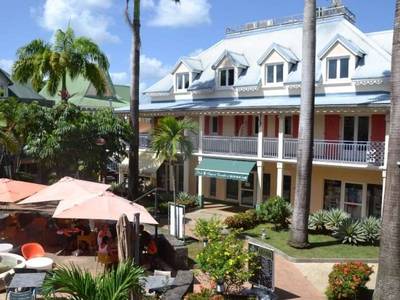 Residence Village Creole