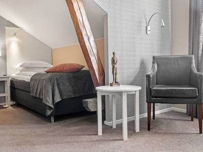 Best Western Plus Edward Hotel