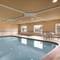 Country Inn & Suites by Radisson, Valparaiso, IN