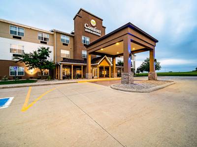 Comfort Inn & Suites