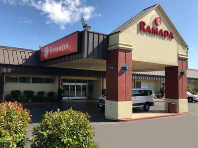 Ramada Sacramento