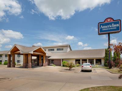 AmericInn Lodge & Suites Muscatine