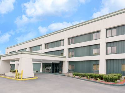 Baymont Inn & Suites La Crosse/Onalaska