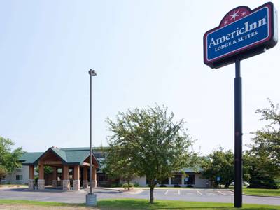 AmericInn Lodge & Suites Coon Rapids