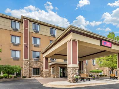 Comfort Suites Grand Rapids North