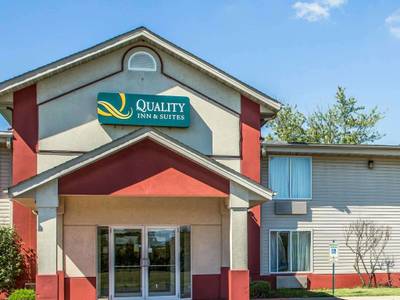 Quality Inn & Suites Middletown - Franklin