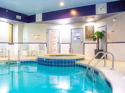 Best Western Plus Richmond Hill Inn