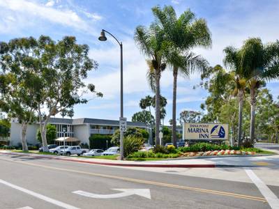 Dana Point Marina Inn