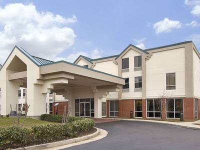 Days Inn & Suites Ridgeland