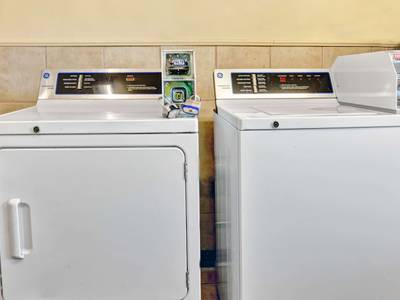 Days Inn Louisville Airport Fair and Expo Center