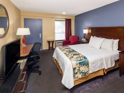 Days Inn Walterboro