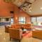Comfort Inn & Suites Evansville Airport
