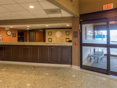 Comfort Inn & Suites Evansville Airport