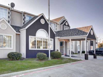 Econo Lodge & Suites