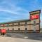 Econo Lodge Inn & Suites