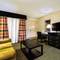 Quality Inn & Suites Moline - Quad Cities