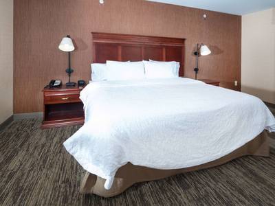Hampton Inn & Suites Greensburg
