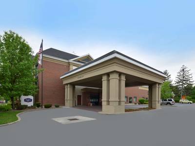 Hampton Inn East Aurora