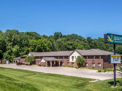 Quality Inn & Suites Decorah