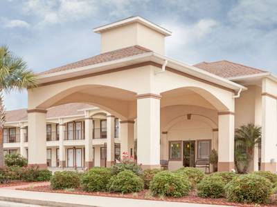 Howard Johnson Lafayette