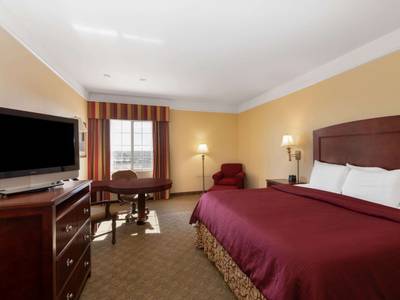 La Quinta Inn & Suites Dodge City