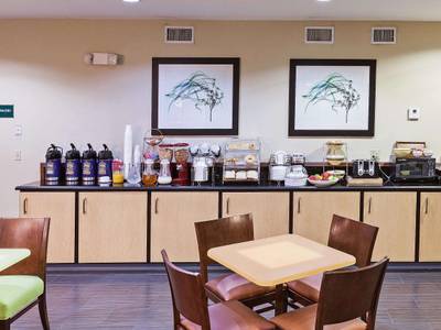 La Quinta Inn & Suites Pasadena