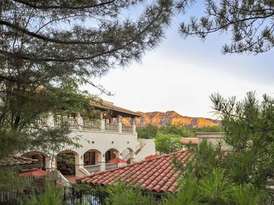 Los Abrigados Resort & Spa