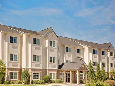 Microtel Inn & Suites Perry