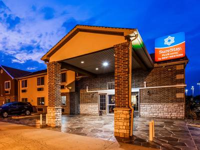 SureStay Plus Hotel by Best Western Kearney