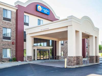 Comfort Inn Lees Summit at Hwy 50 & Hwy 291