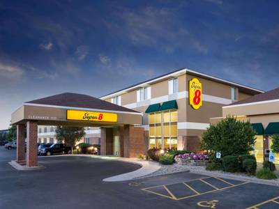 Super 8 Motel - Madison South