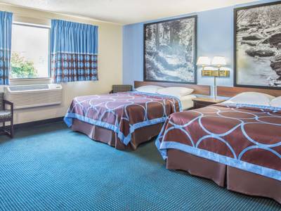 Super 8 Motel - New Castle