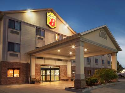 Super 8 Motel - Perryville