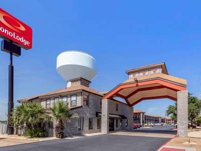 Econo Lodge Near SeaWorld