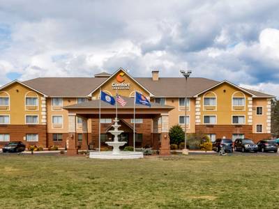 Comfort Inn & Suites