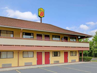 Super 8 Cincinnati OH