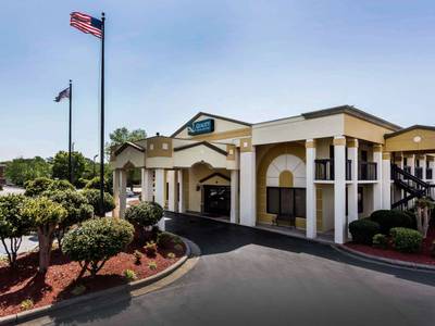 Quality Inn & Suites Mooresville