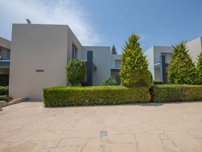 Electra Holiday Village