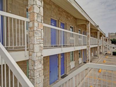 Motel 6 San Antonio Downtown - Market Square