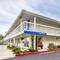 Motel 6 Medford North