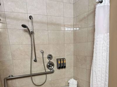 Best Western Plus Oceanside Palms