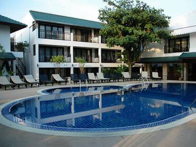 The Bay and Beach Club 