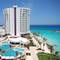 Reflect Krystal Grand Punta Cancun