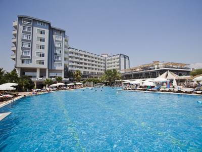 Meridia Beach Hotel