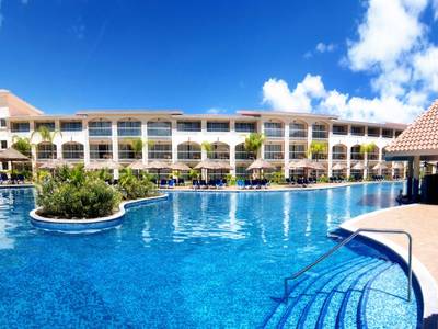 Select Club Adults Only