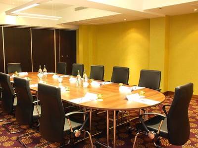 Courtyard London Gatwick Airport