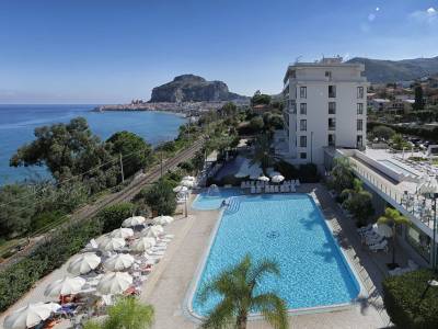 Santa Lucia e le Sabbie d´Oro